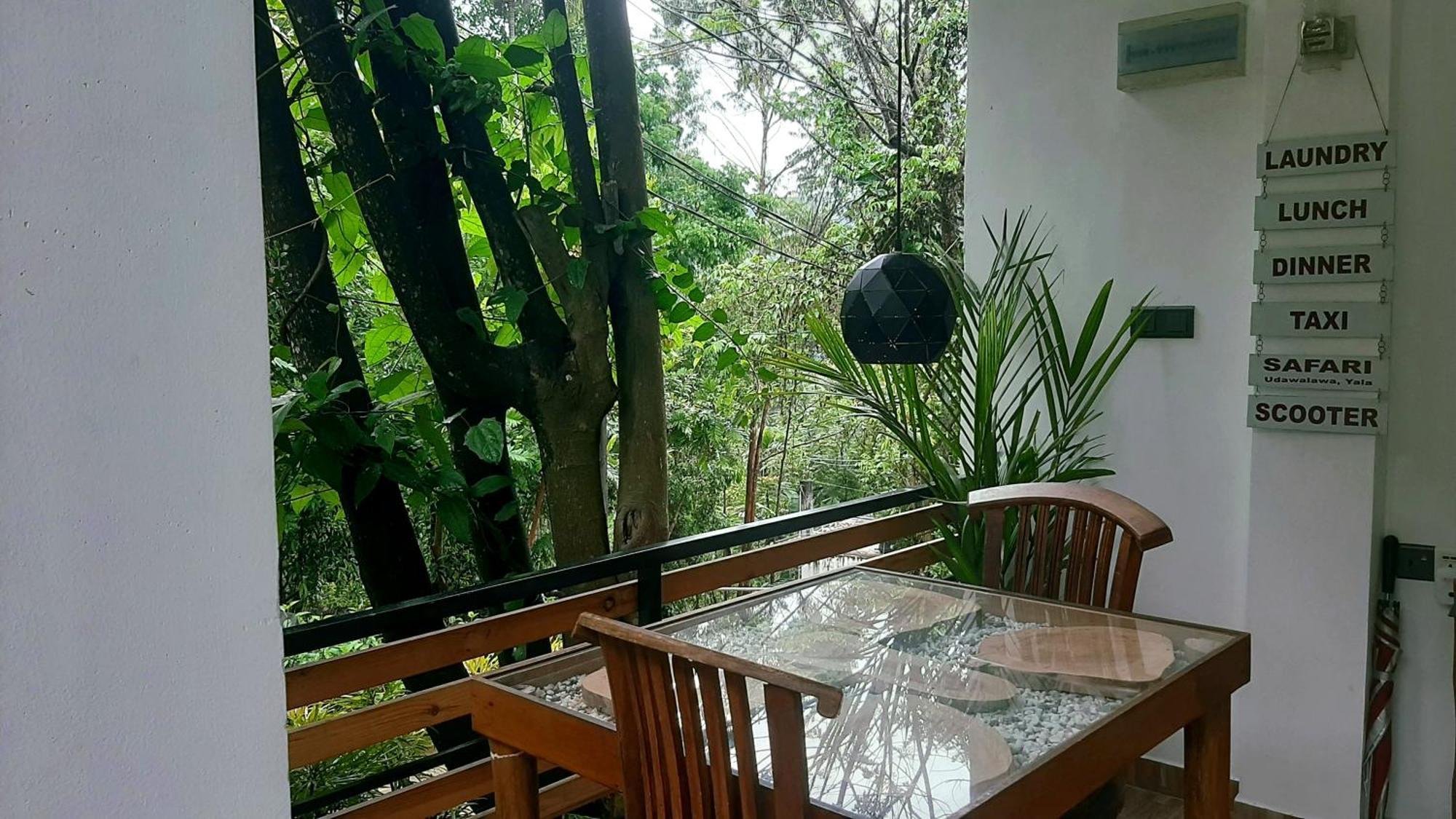 Dhanudi Homestay Ella Buitenkant foto